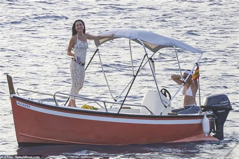 Katy Perry Shows Off Her Incredible Figure In A Tiny Zebra Print Bikini