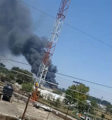 Incendio De Planta Impregnadora En Las Vigas De Ram Rez Evacuan A