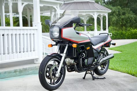 1984 Honda V65 Sabre Vf1100s Image Abyss