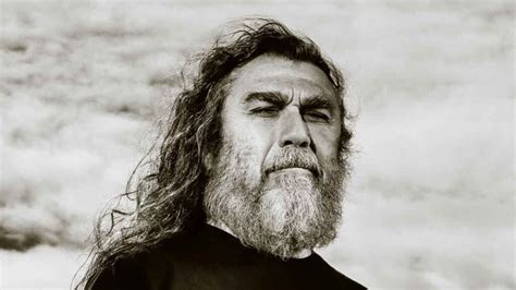 Video Slayer S Tom Araya Featured In Esp Guitars Signature Series Spotlight Loaded Radio