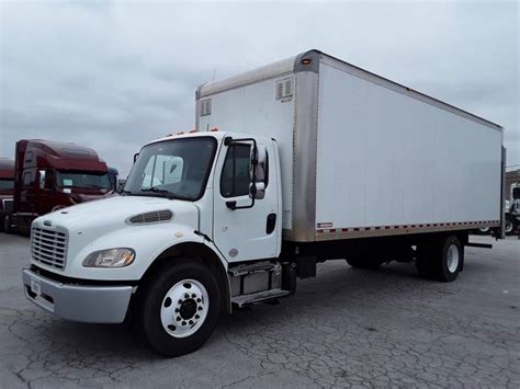 2017 Freightliner M2 106 For Sale 26 Box Non Cdl 668927