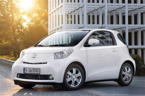 Kenteken Check 77 HTJ 8 TOYOTA IQ AutoWeek