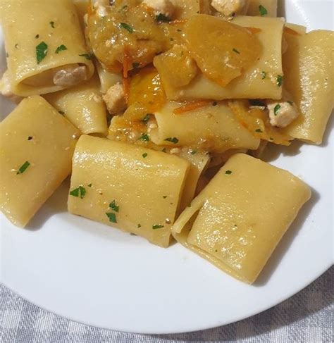 Paccheri Con Pesce Spada E Datterini Gialli Al Ta Cucina Giuseppeforia