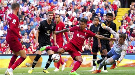 Jurgen Klopp Terkejut Firminho Akan Tinggalkan Liverpool Akhir Musim Ini