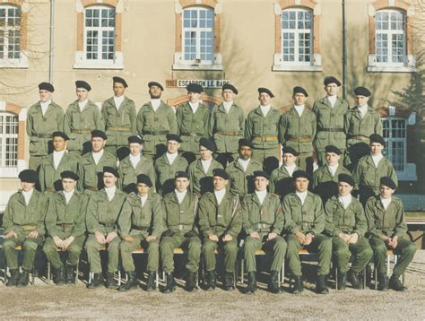 Photo De Classe 1990 De 1990 516 Eme Regiment Du Train Copains D Avant