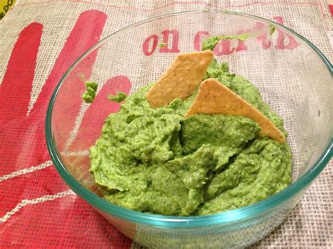 Delicious Super Green Guacamole