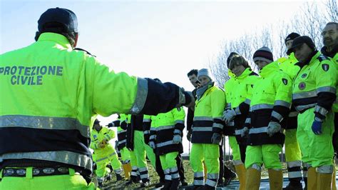 Veneto Protezione Civile Nuovo Bando Per Dotazioni Destinate Alle Associazioni Di Antincendio