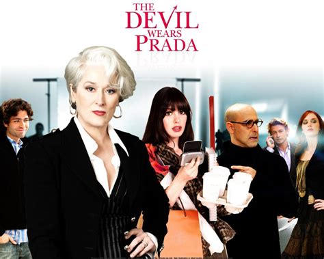 Sección visual de El diablo viste de Prada FilmAffinity