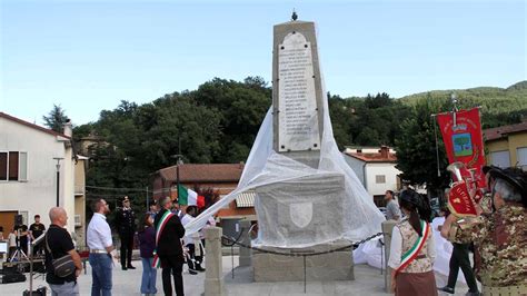 Foto Lisciano Niccone Restaurato Il Monumento Ai Caduti Della Grande