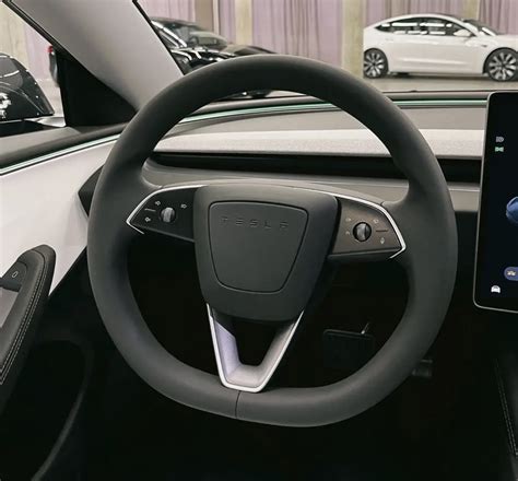 特斯拉Model3 焕新版来了真的焕然一新么 太平洋号