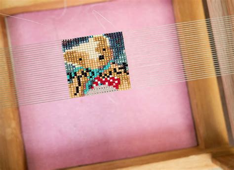 Plays With Needles: A Looming Mystery 