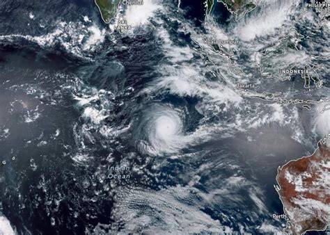 Cronaca Meteo Australia Ciclone Tropicale Darian E Il Primo Della