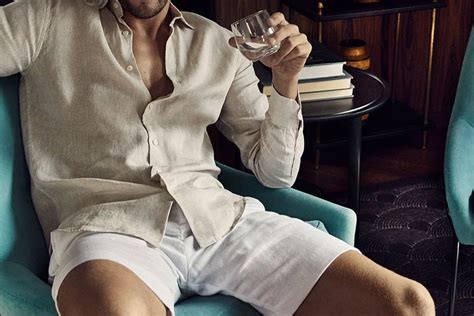 12 Best Men's Resort Wear Brands - Holiday Essentials | Man of Many