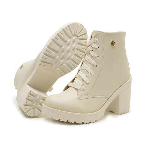 Bota Coturno Cano Curto Salto Tratorado Feminino Blogueira Off White