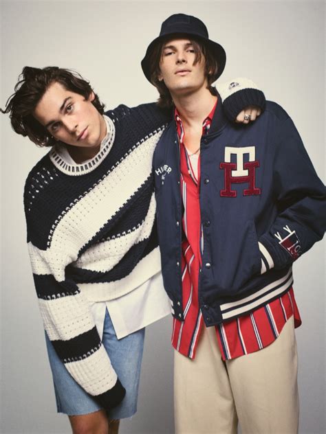 The Fashionisto On Twitter Paris Dylan Brosnan More Star In Tommy