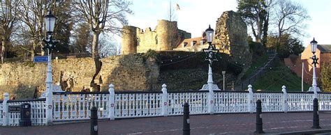 tonbridge airport taxis kent airport taxis