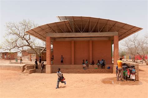 4 projects to understand the dual identity of Francis Kéré Domus