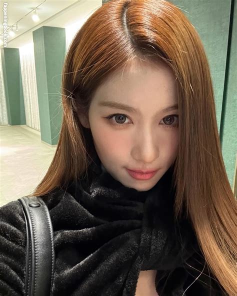 Minatozaki Sana TWICE Nude OnlyFans Leaks The Fappening Photo