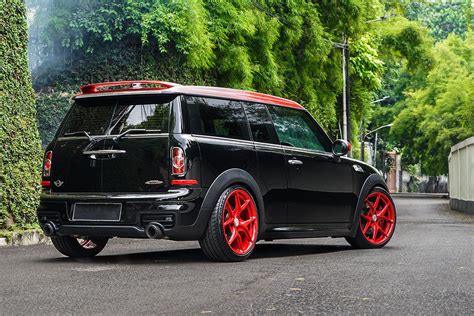 Mini Cooper Clubman R55 Black HRE R101 Wheel Front