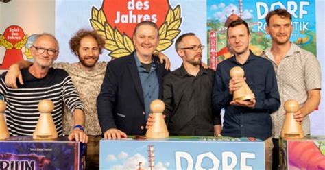 Spiel des Jahres 2023 Dorfromantik überzeugt auch als Brettspiel