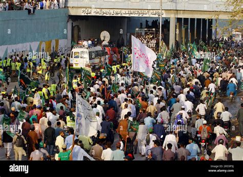 Leaders And Supporters Of Tehreek E Labbaik Pakistan Tlp Are Holding