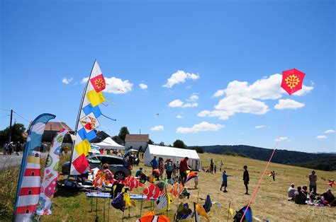 Festival Du Cerf Volant Lachamp Rapha L