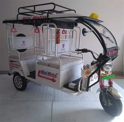 Mini Metro E Rickshaw At Rs Mini Metro Electric Rickshaw