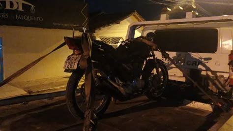 PM recupera moto furtada no dia anterior e homem é preso por prática de