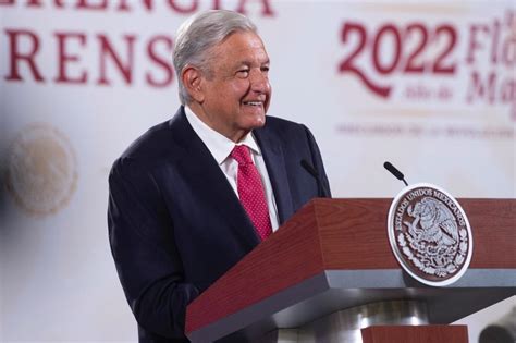 AMLO celebra crecimiento económico de agosto hablará con empresarios