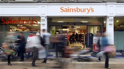 Five Ways Justin King Turned Around Sainsburys Bbc News