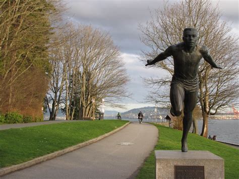 Stanley Park – Cycling Vancouver's Seawall & Seaside Routes