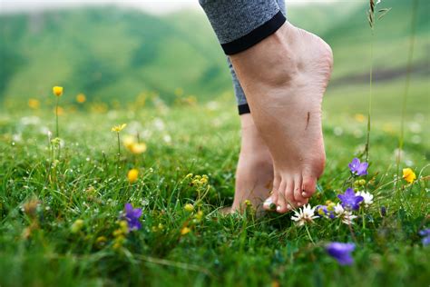 Earthing The Health Benefits Of Being Barefoot - Earthing Earthing ...