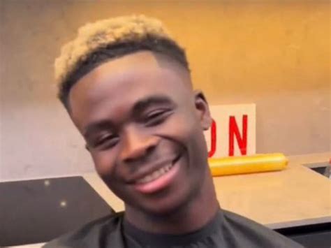 Bukayo Saka Fans Worry If Theres A Curse After New Blonde Hairdo