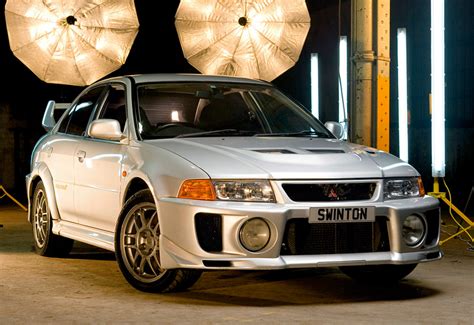 1998 Mitsubishi Lancer GSR Evolution V Price And Specifications