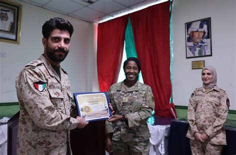 Dvids Images Kuwait Soldiers Visit Area Support Group Kuwait