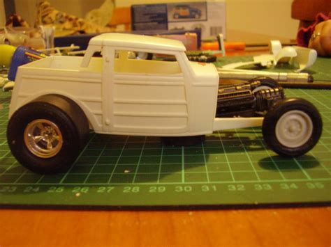 Started Another 32 5 Window Utepickup From A Dan Fink Speedwagon