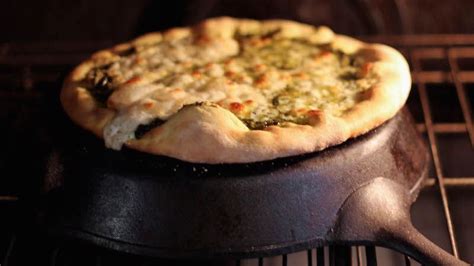 Use Your Cast Iron Pan As A Pizza Stone Cast Iron Frying Pan Cooking Stone Pizza Stone