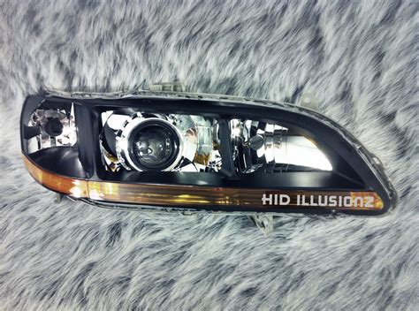 HID ILLUSIONZ Honda Accord Mini D2S E46 Revised Projector HID Retrofit