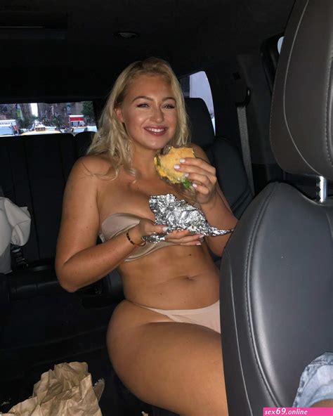 Iskra Lawrence Nude Pics Sexy Photos