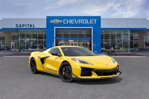 2025 Chevrolet Corvette Specs & Features | Edmunds