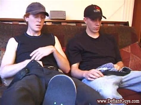 Straight Amateur Punk Skaters Masturbate XVIDEOS