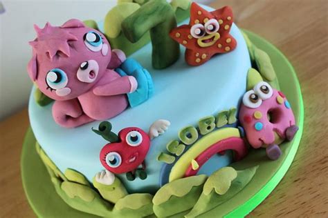 Moshi Monsters cake - Decorated Cake by Zoe's Fancy Cakes - CakesDecor