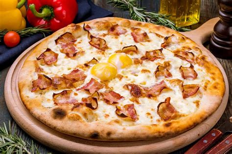 Pizza Carbonara Muy Cremosa Comedera Recetas Tips Y Consejos Para