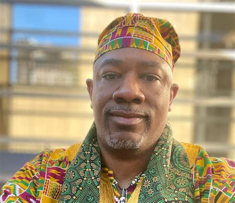 Dr Nathan Stephens Visits South Africa