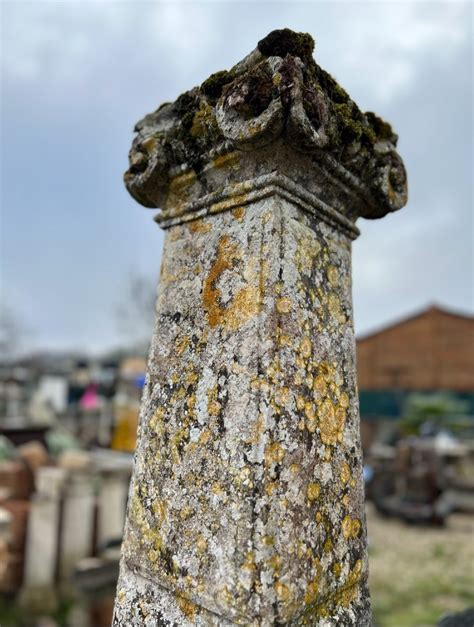 Proantic 18th Stone Column