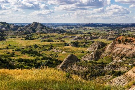 Pictures : north dakota badlands | North Dakota Badlands — Stock Photo ...