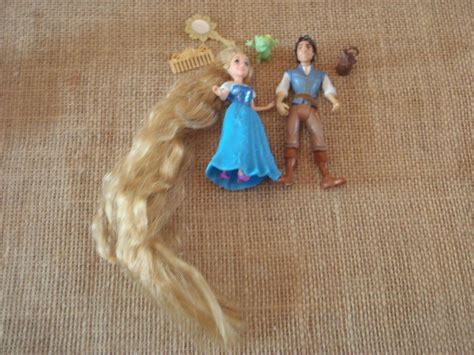 Polly Pocket Disney Princess Rapunzel Flynn Rider Lot Dolls F45