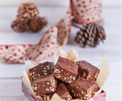 Fudge Rapide Au Chocolat Et Aux Amandes Cookidoo La Plateforme De