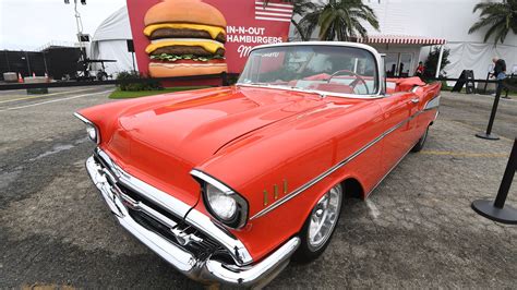 In N Out Burger Celebrates Its Th Anniversary In Style At Pomona