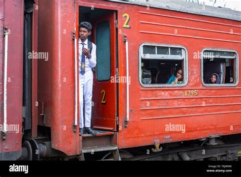 Sri Lanka provincia de Uva la línea de tren que conecta Badulla a